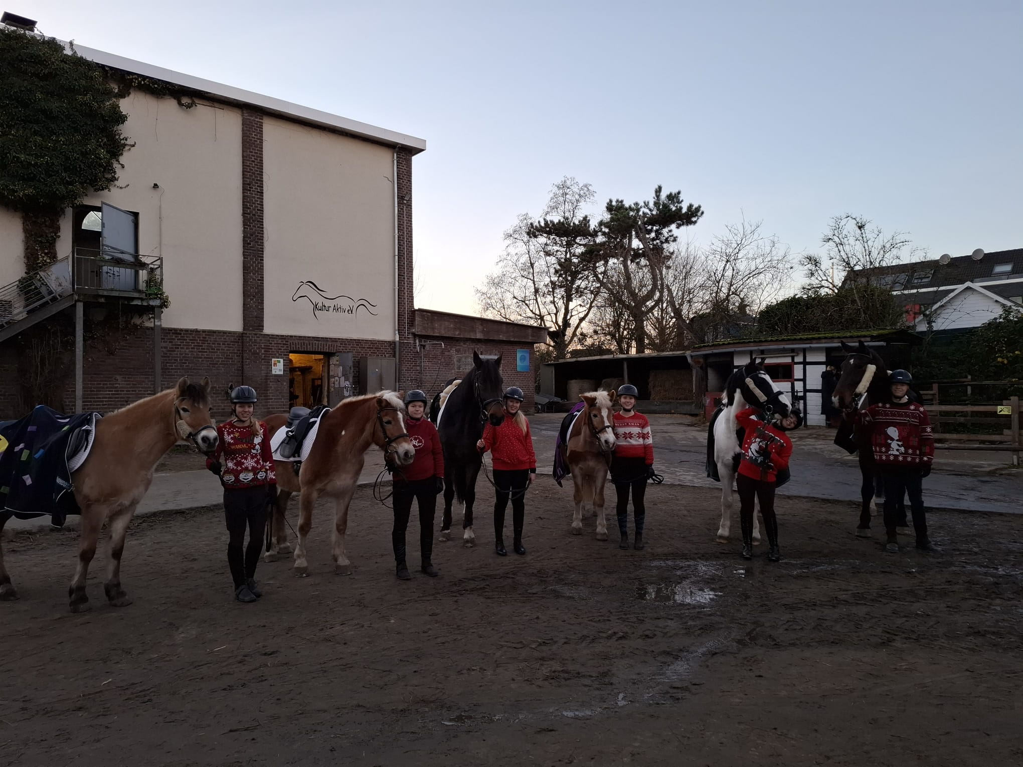 Mehr über den Artikel erfahren Weihnachtsfeier bei Kultur Aktiv am 14.12.2025